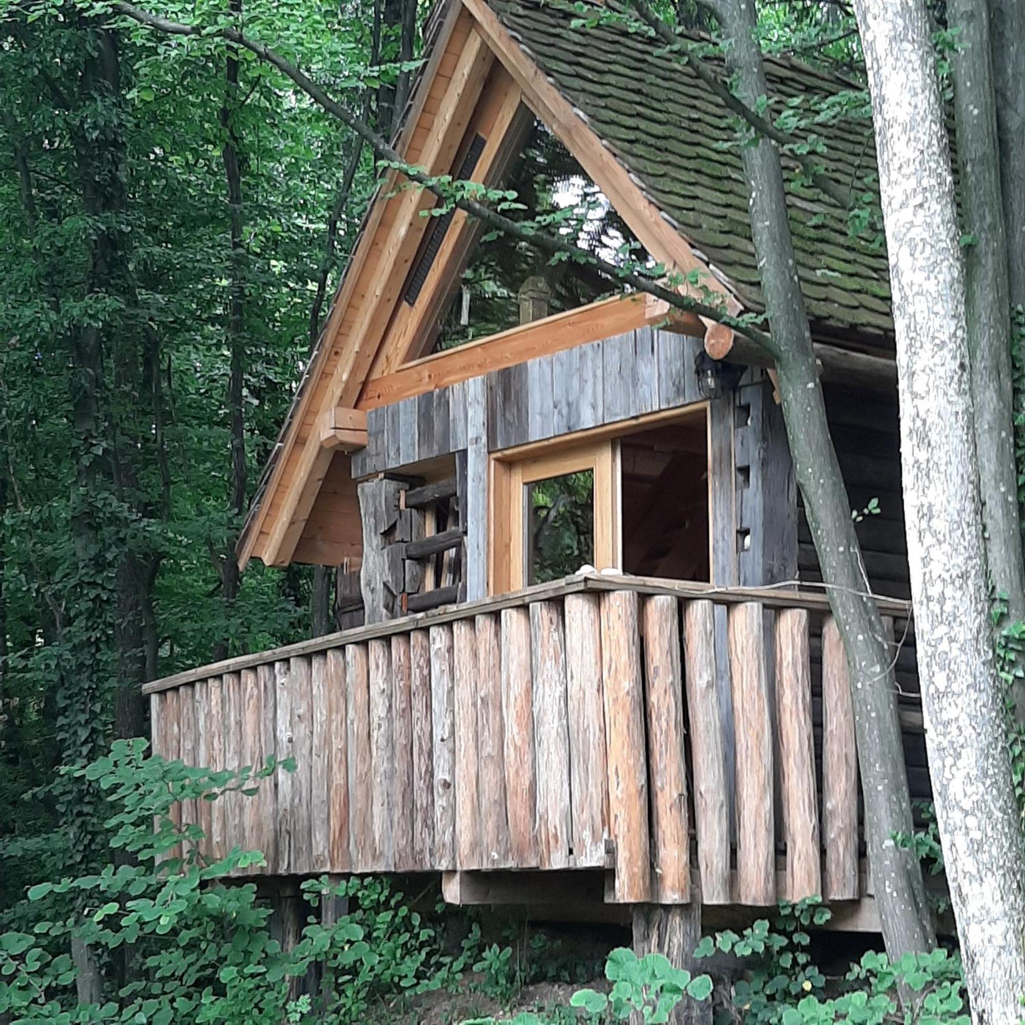 ホテル Glamping Savinja リュブノ エクステリア 写真