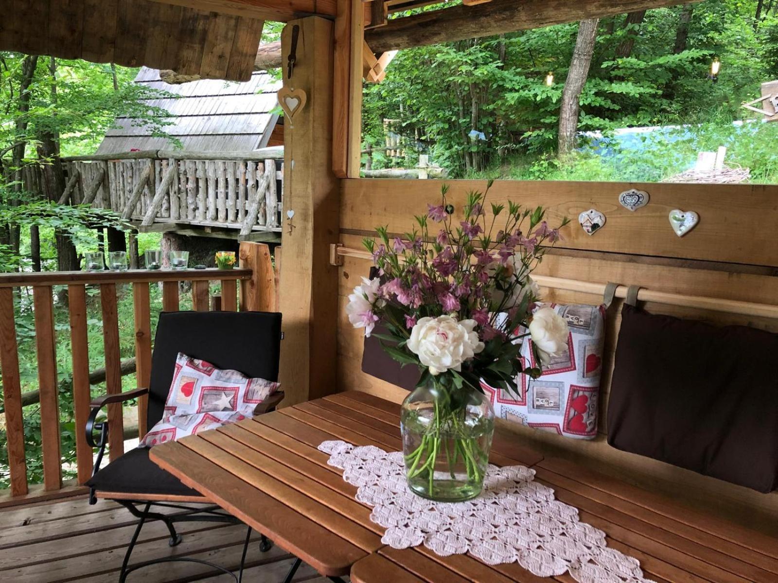 ホテル Glamping Savinja リュブノ エクステリア 写真